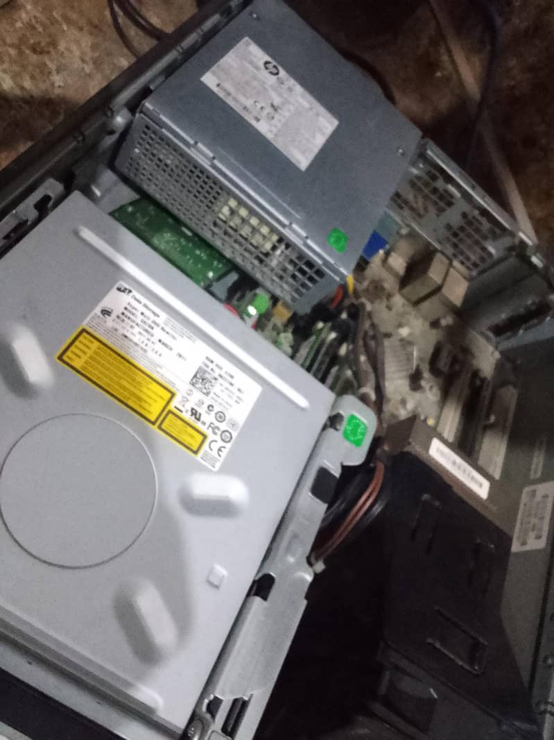 computer  system good condition 3