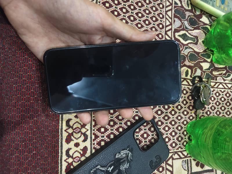 Iphone 13 pro 4