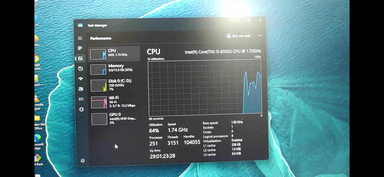 Dell Latitude E5590 9
