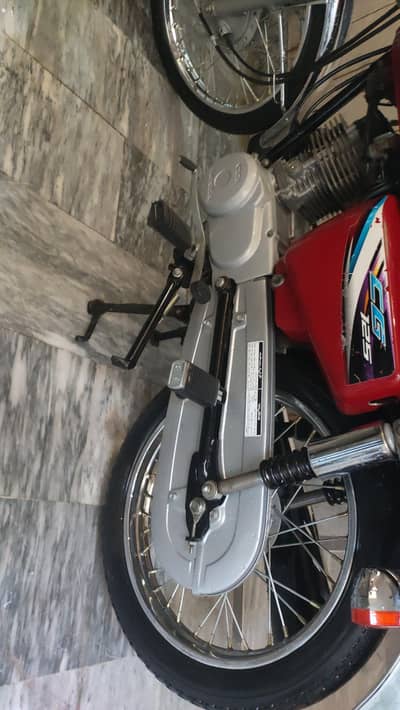 Honda 125-- 2015 model