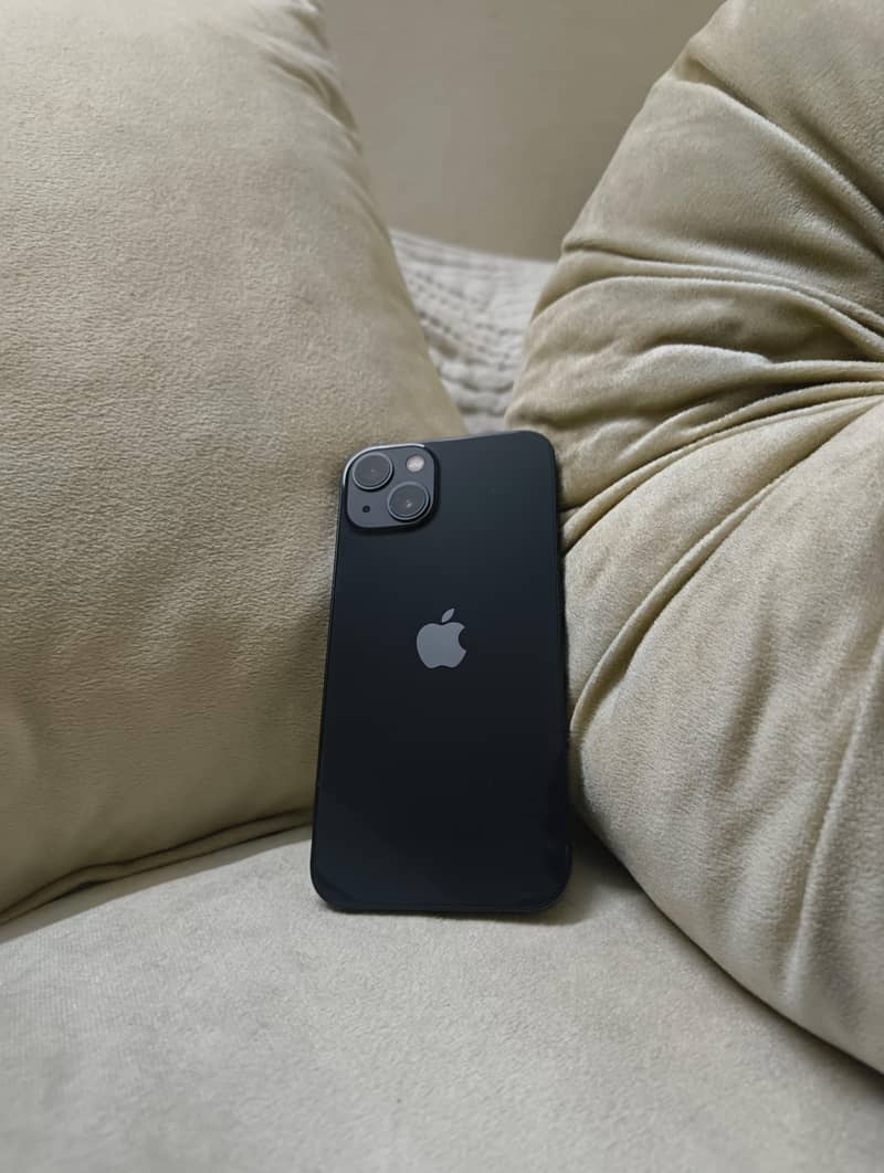 iPhone 13 6