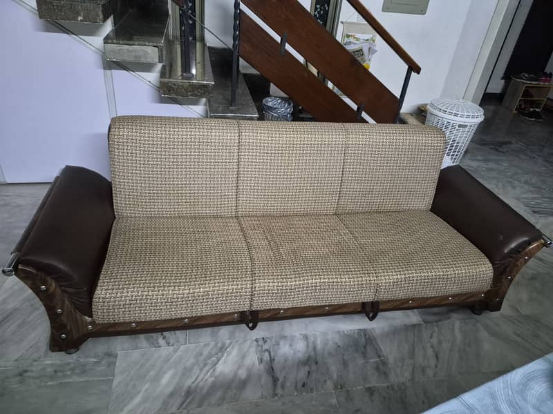 3 Seater Sofa Covertable Bed 0