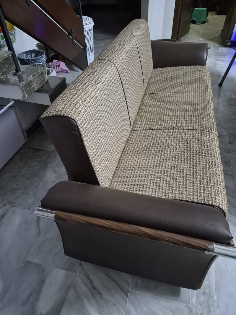3 Seater Sofa Covertable Bed 1