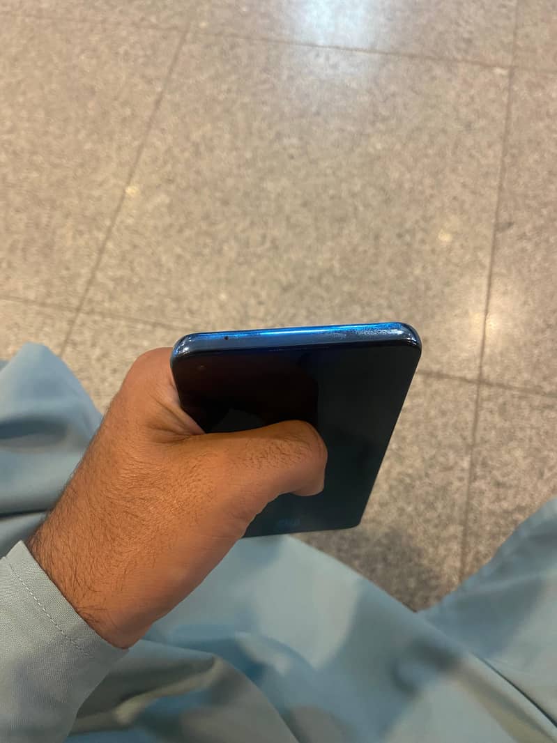 One Plus Deep blue 4