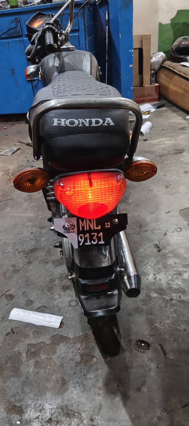 Dhoom 70cc 3