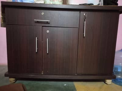 big storage table and iron uses