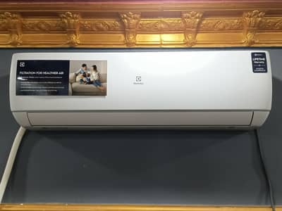 Electrolux T3 Model 1.5 ton Ac for sale 3 days offer