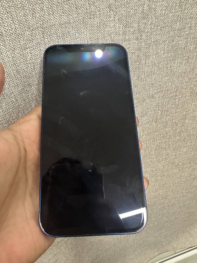 Apple iPhone 12 7