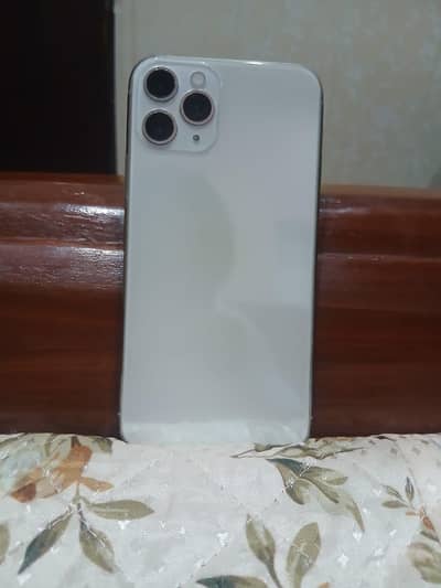 iPhone 11 pro factory unlocked