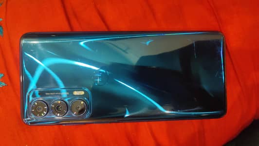 Motorola edge 2021