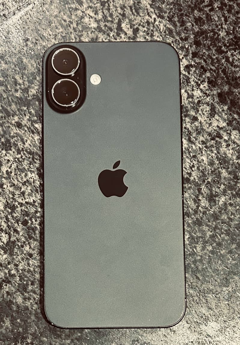 iphone 16 plus 4