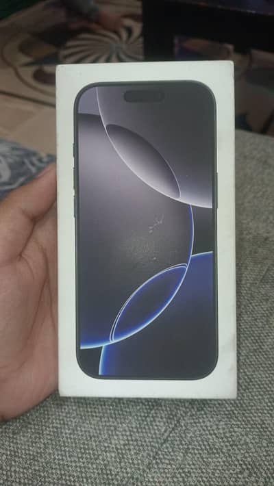 iphone 16 pro,box pack 100% sealed,cheap price