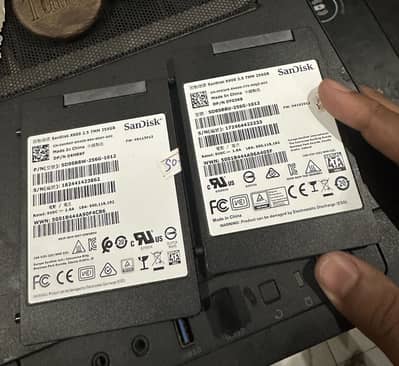 Sandisk 256gb SSD