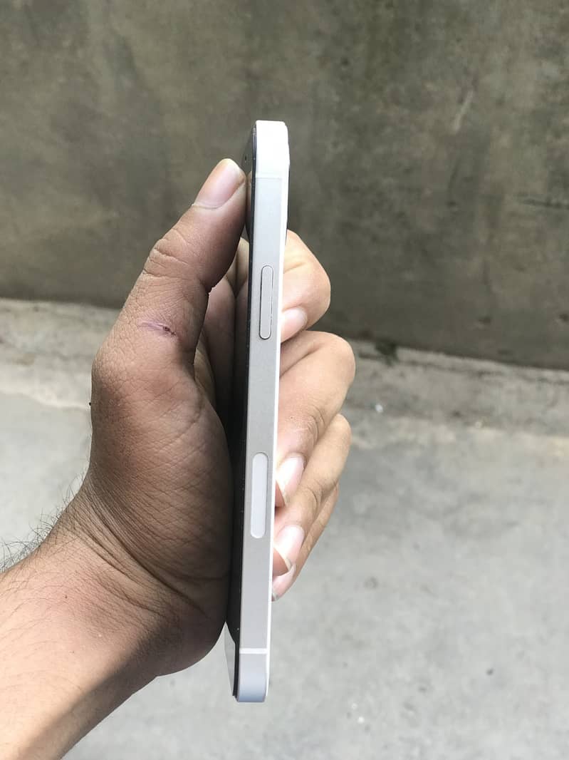 Iphone 12 5