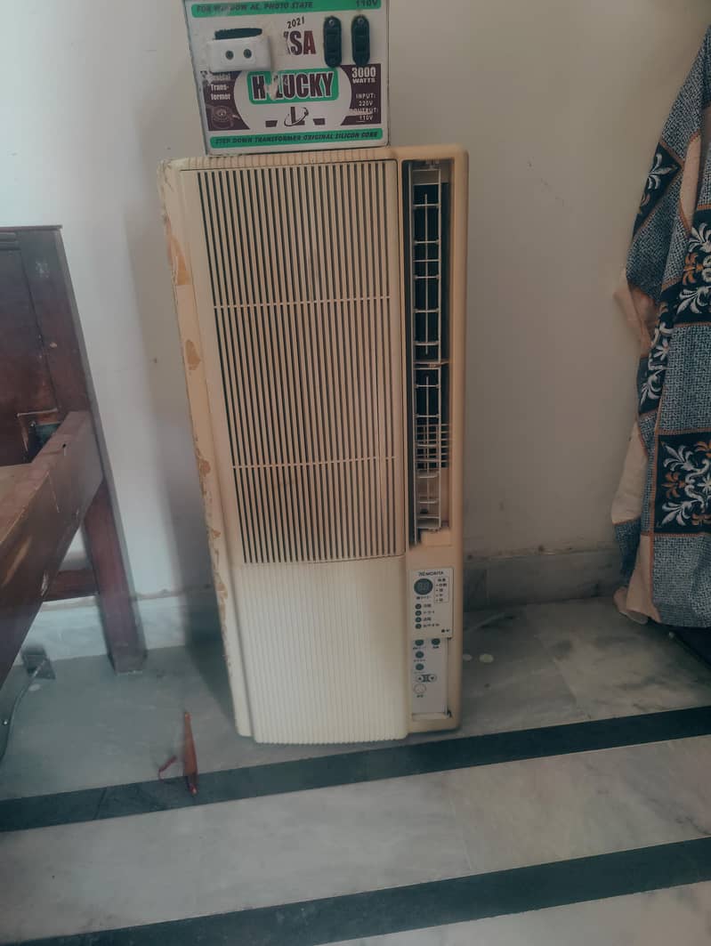 window 110 AC 0