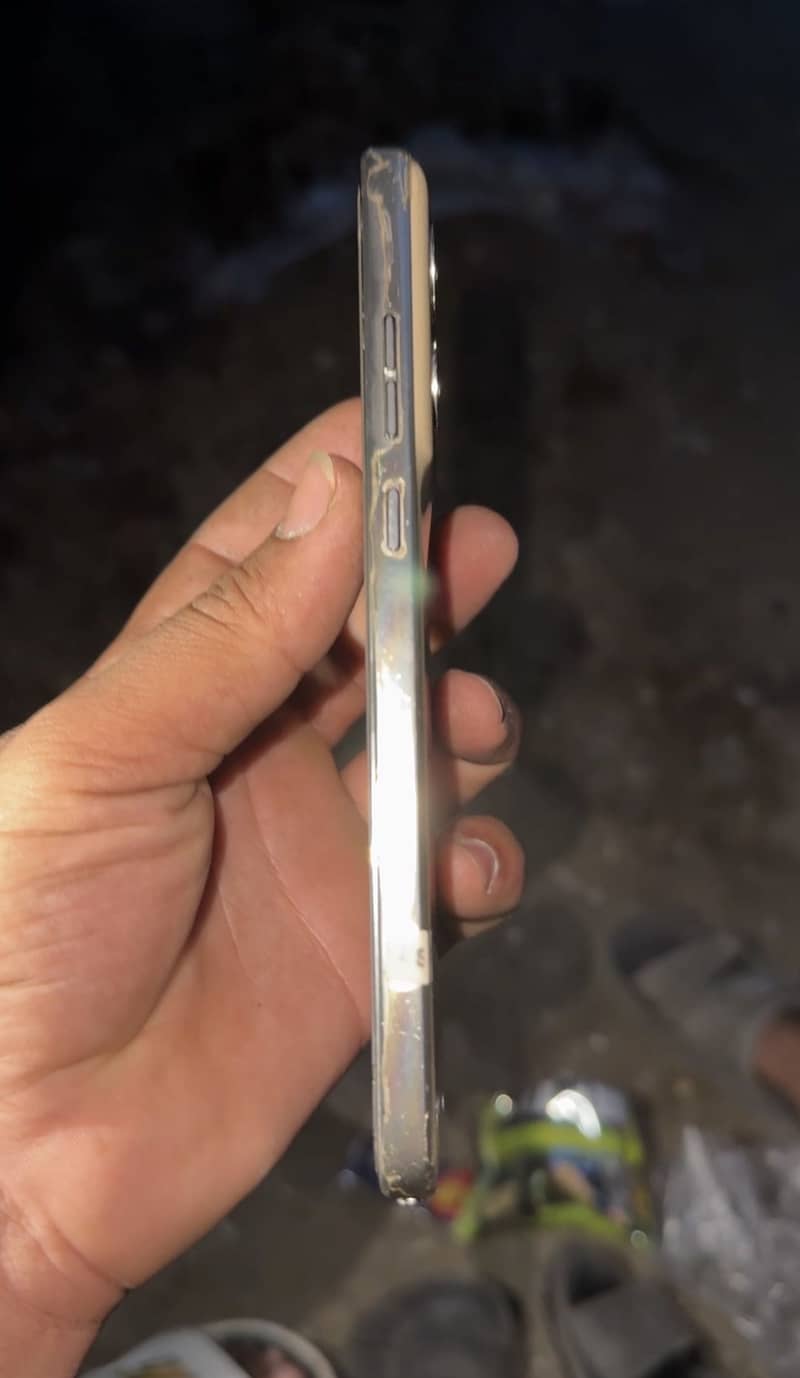 00000 3