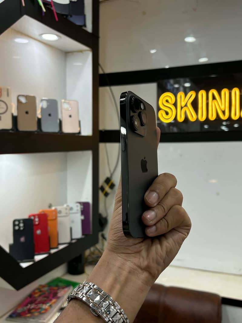 Iphone 14 pro 3