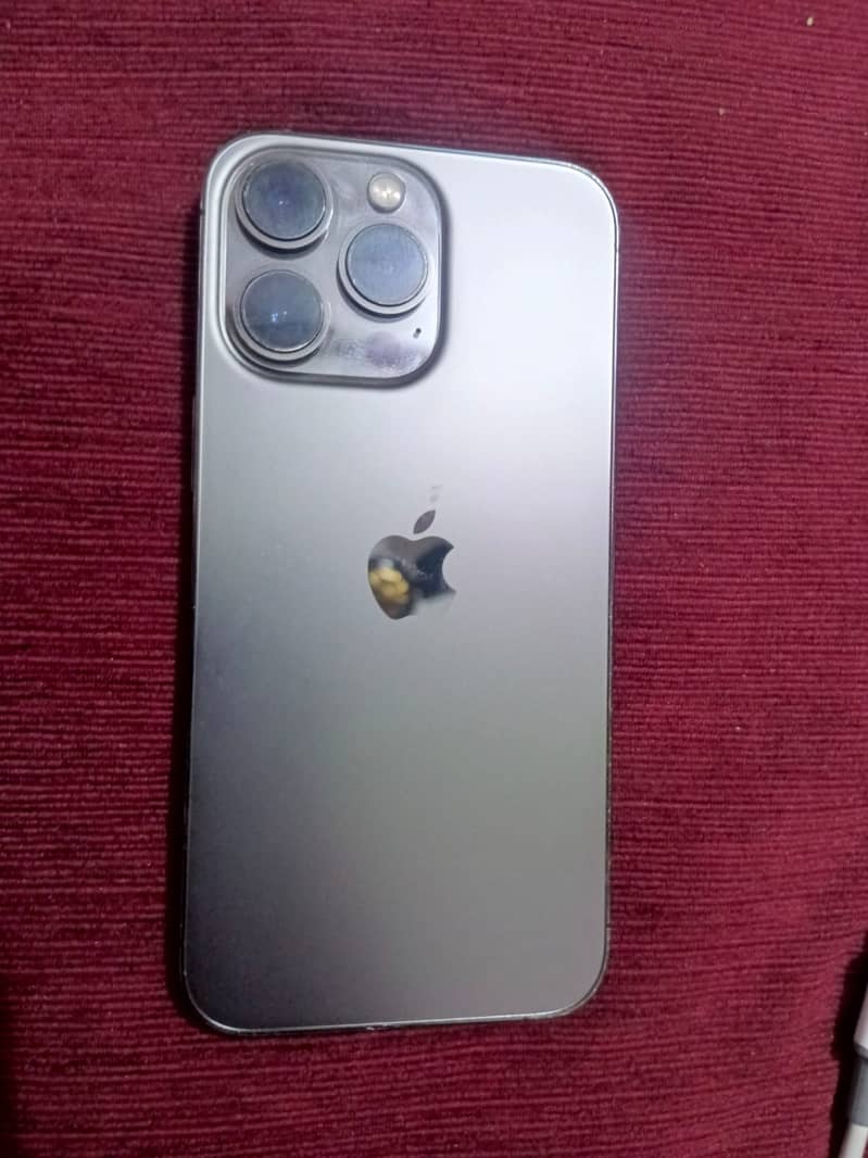 Apple iPhone 13 Pro 3