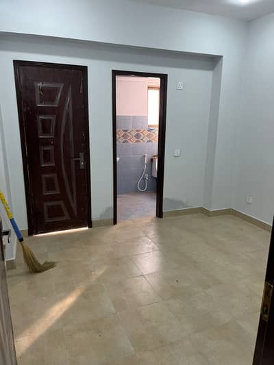 2 BED DD Apartment Available For Rent