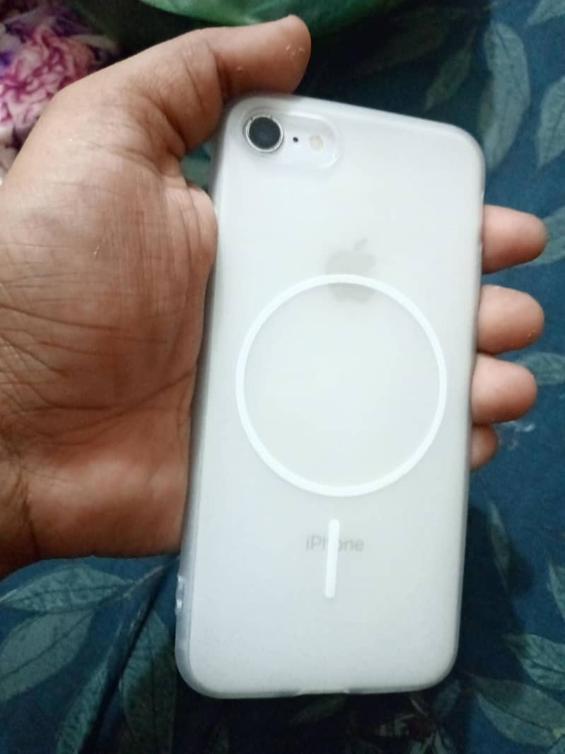 iphone 8 3