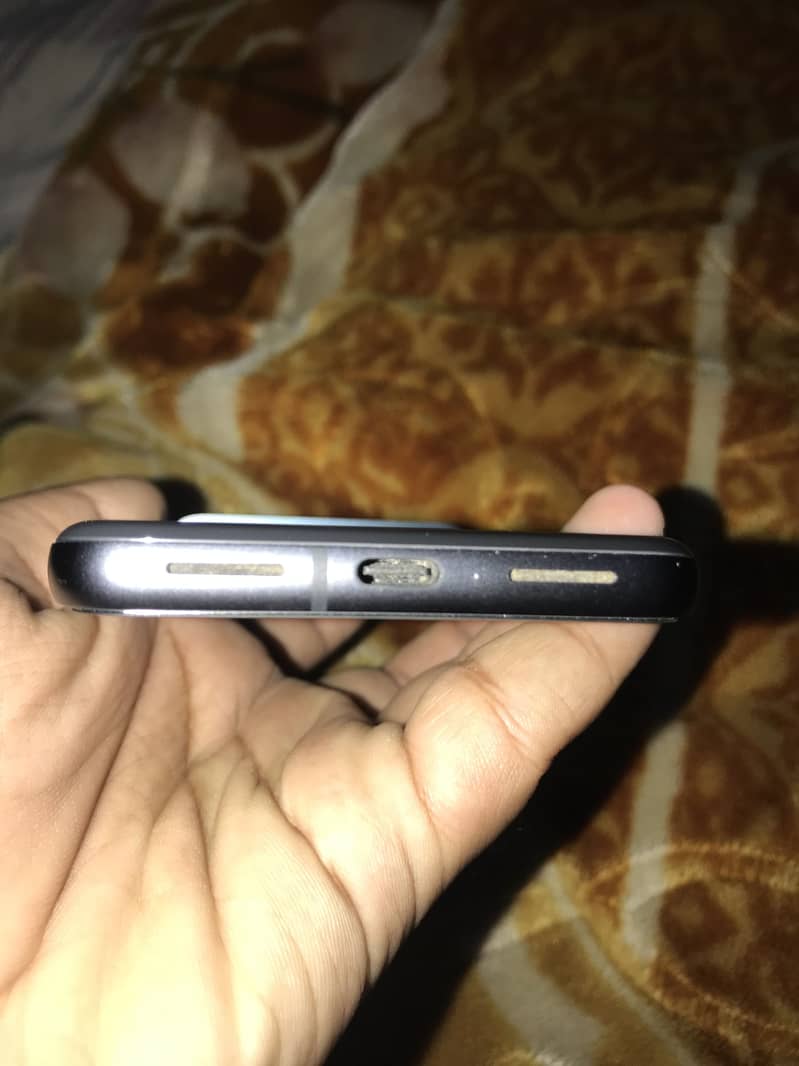 Google pixel 8 1