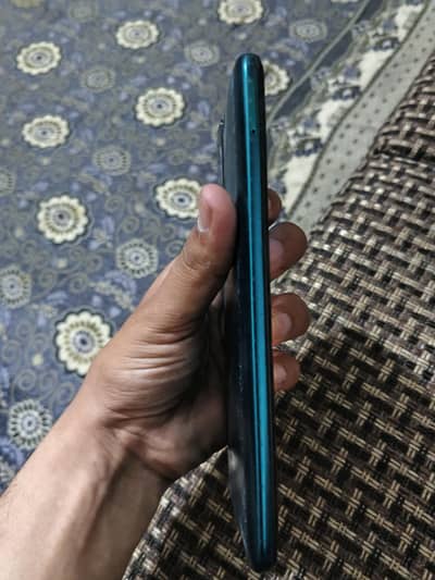 ZTE Blade 30 Vita 4/128