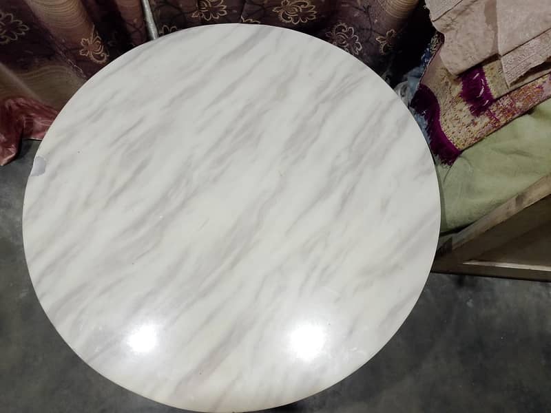 center table 0