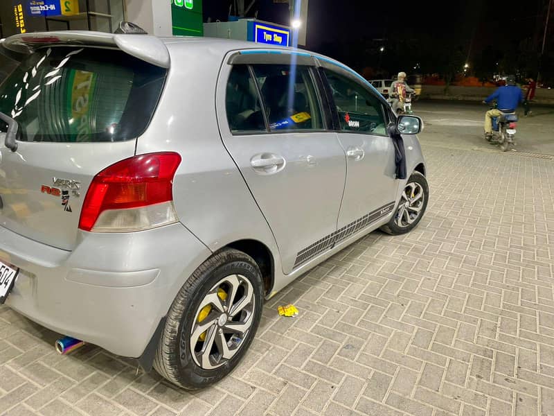 2007 vitz 8
