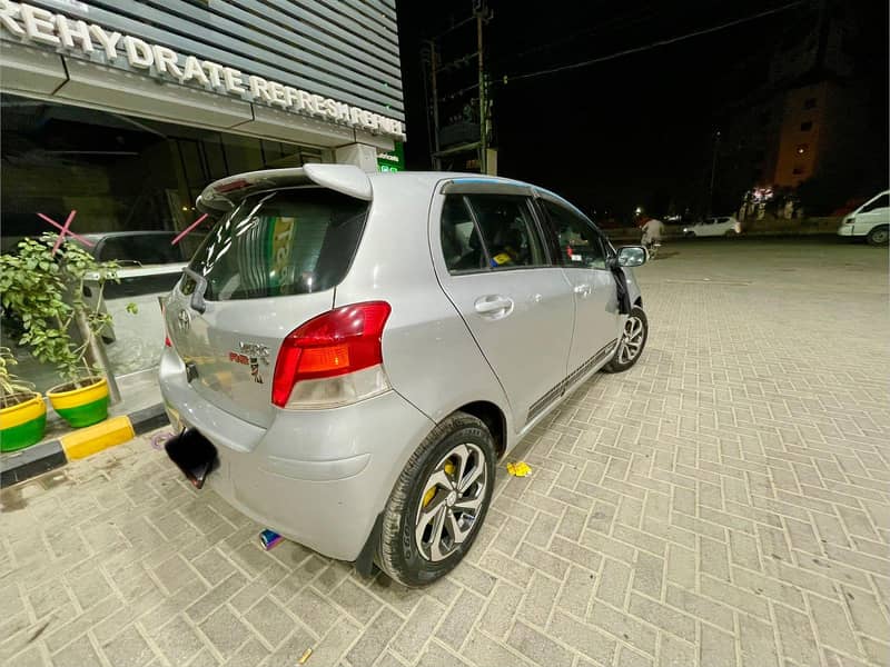 2007 vitz 12