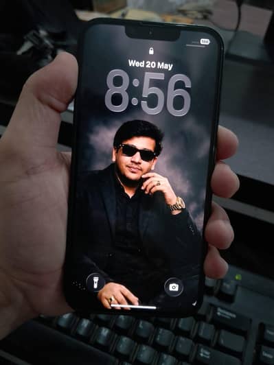 IPhone 13 10/10 condition