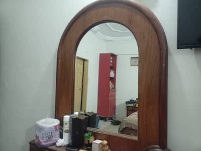 Dressing table fully wooden