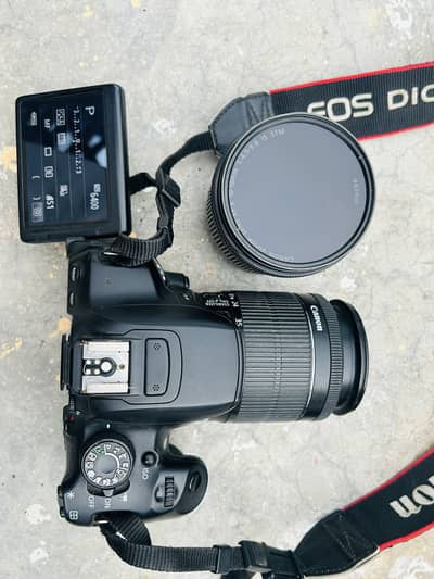 Canon EOS 700D DSLR Camera with Lens – Excellent Condition