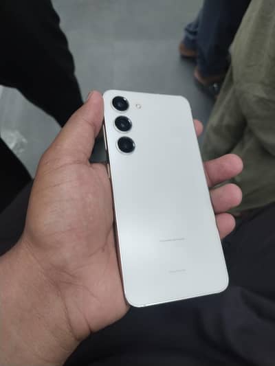 Samsung s23