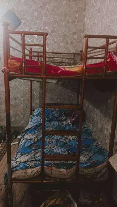 Double story bed