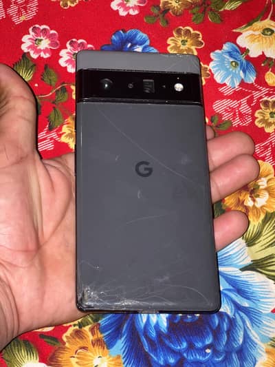 Google pixal 6 pro 128 back crack dot on screen