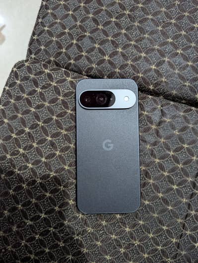 Google pixel 9 in v good condition