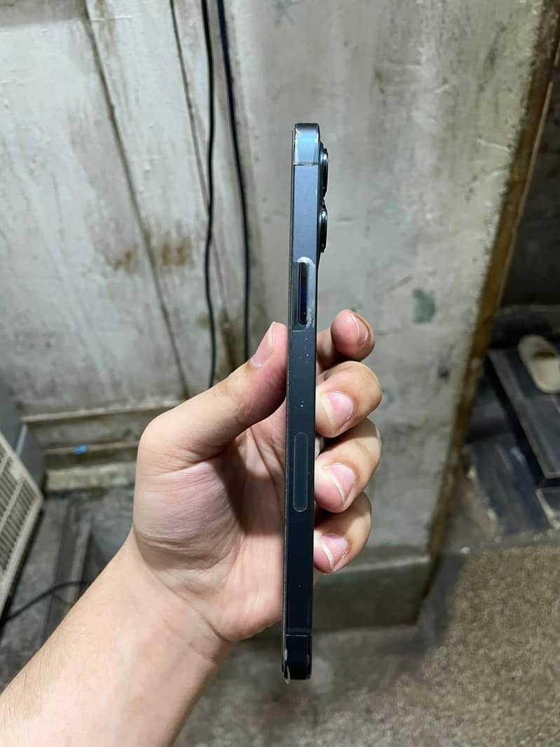 IPHONE 12 PRO MAX 1