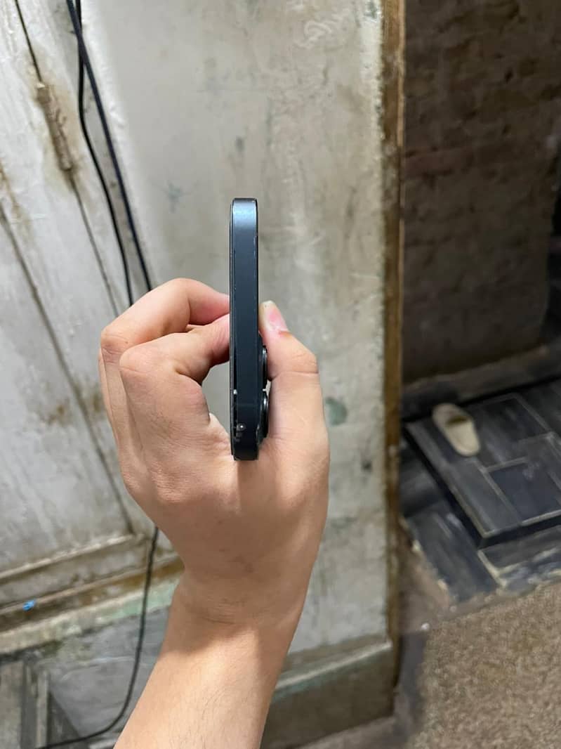 IPHONE 12 PRO MAX 3