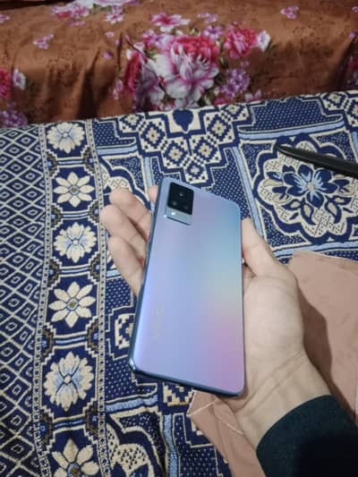 vivo v 21