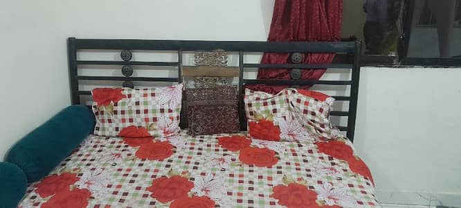 iron bed