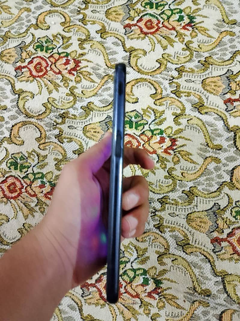 Samsung J6Plus 3