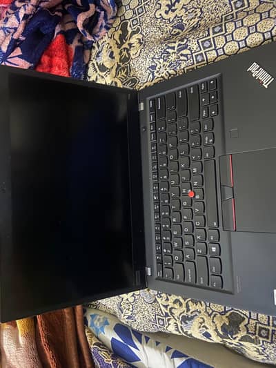 Lenovo thinkpad t14s Core i5 Gen 10 Ram 8gb Ssd 256