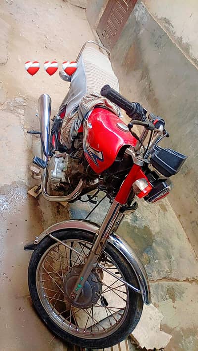 united 125 contact number 03108480818
