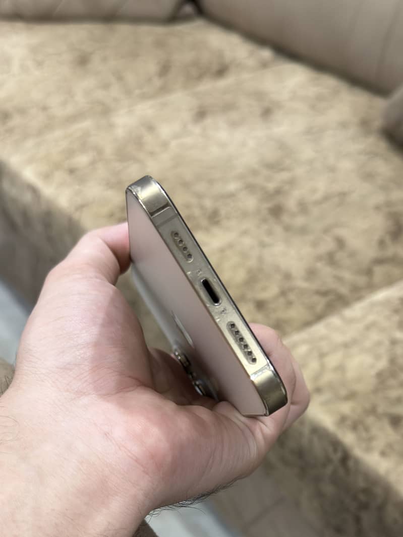 iphone 13 pro max 6
