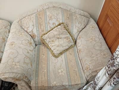 5 seater sofa set - Good condition