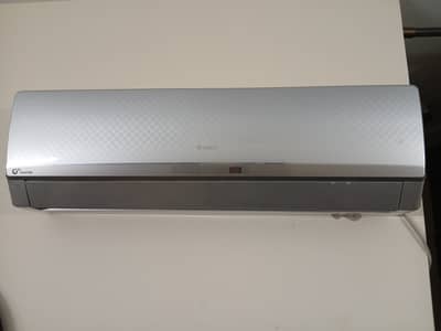 Gree 1 Ton inverter AC