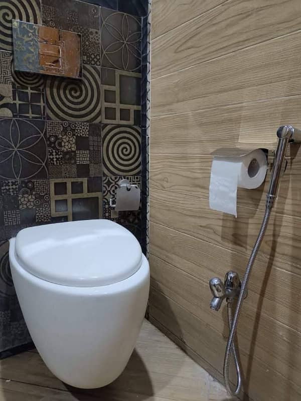 Upper portion For Rent 3