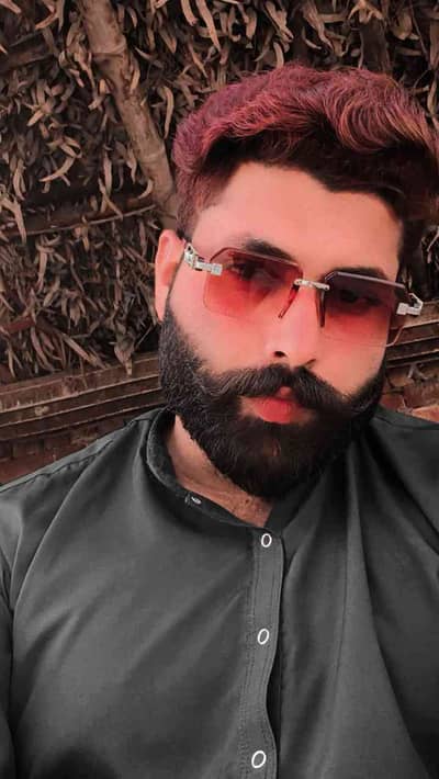 Ali hussanin