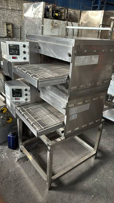 Pizza oven Middle by Marshall