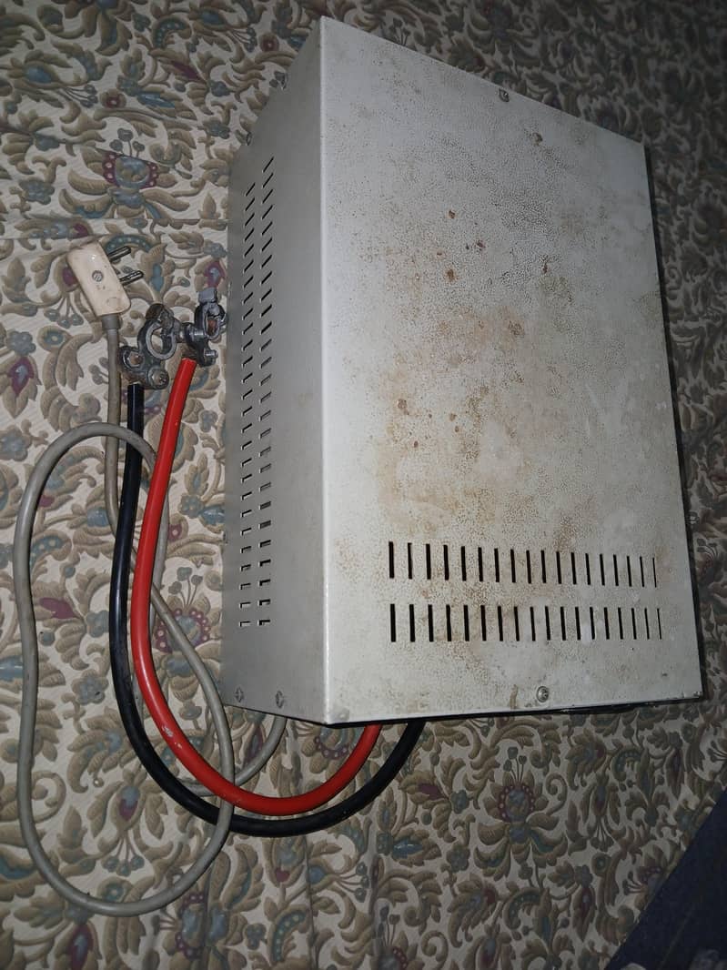 simtek ups 3